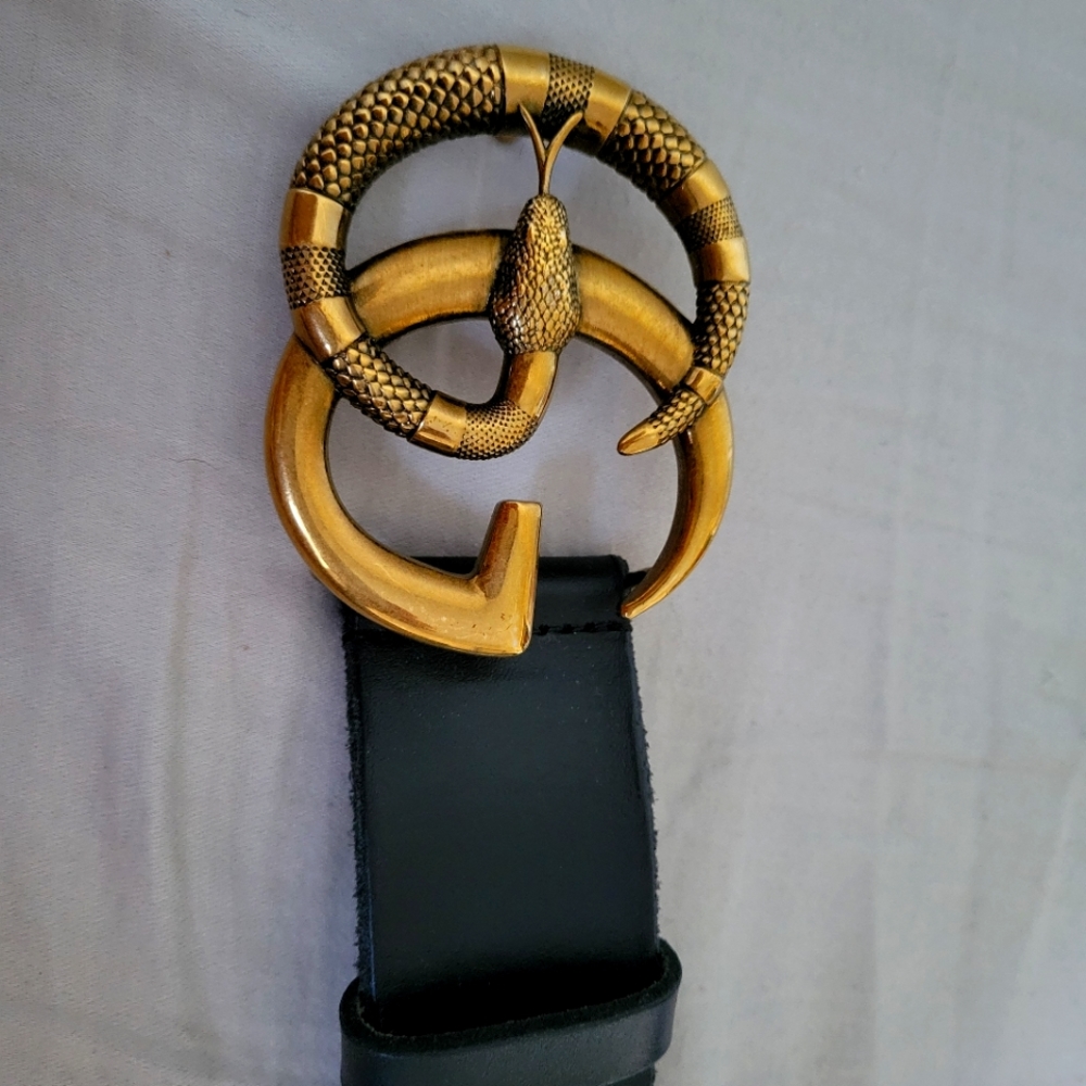 Gucci belt